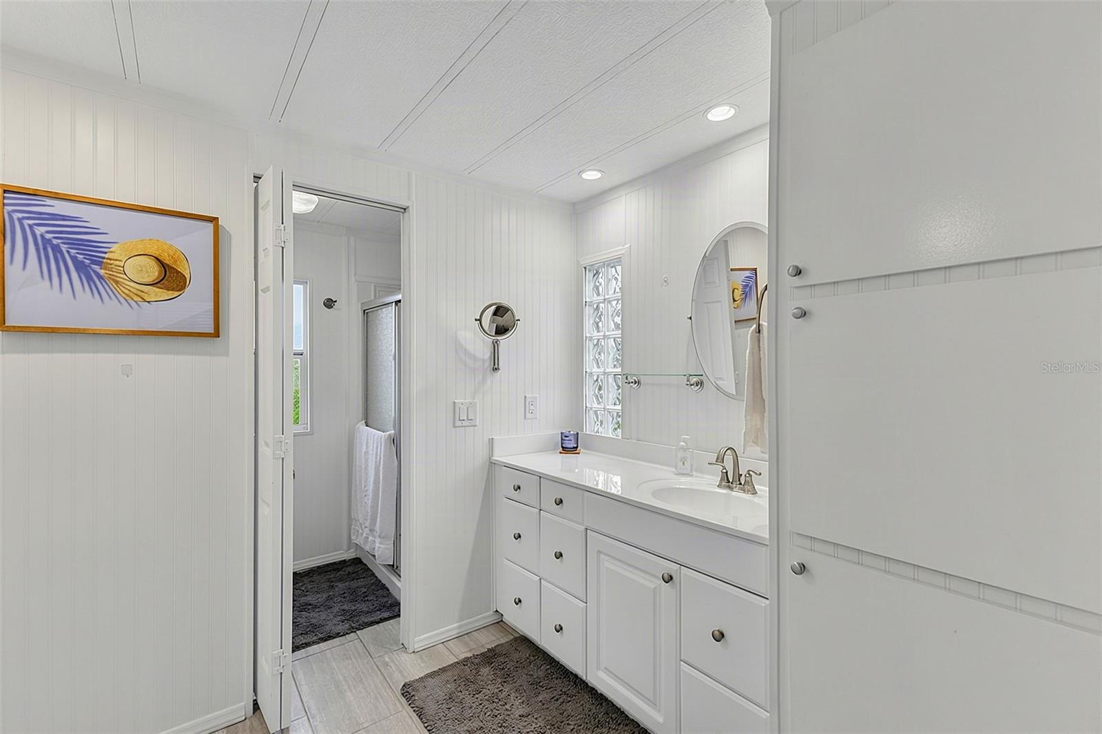 403 VIVAR — photo 23