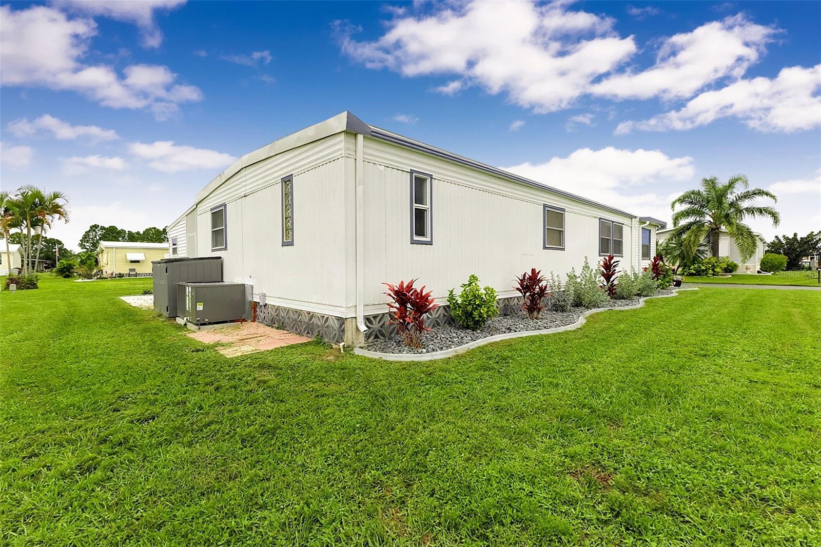 403 VIVAR — photo 40