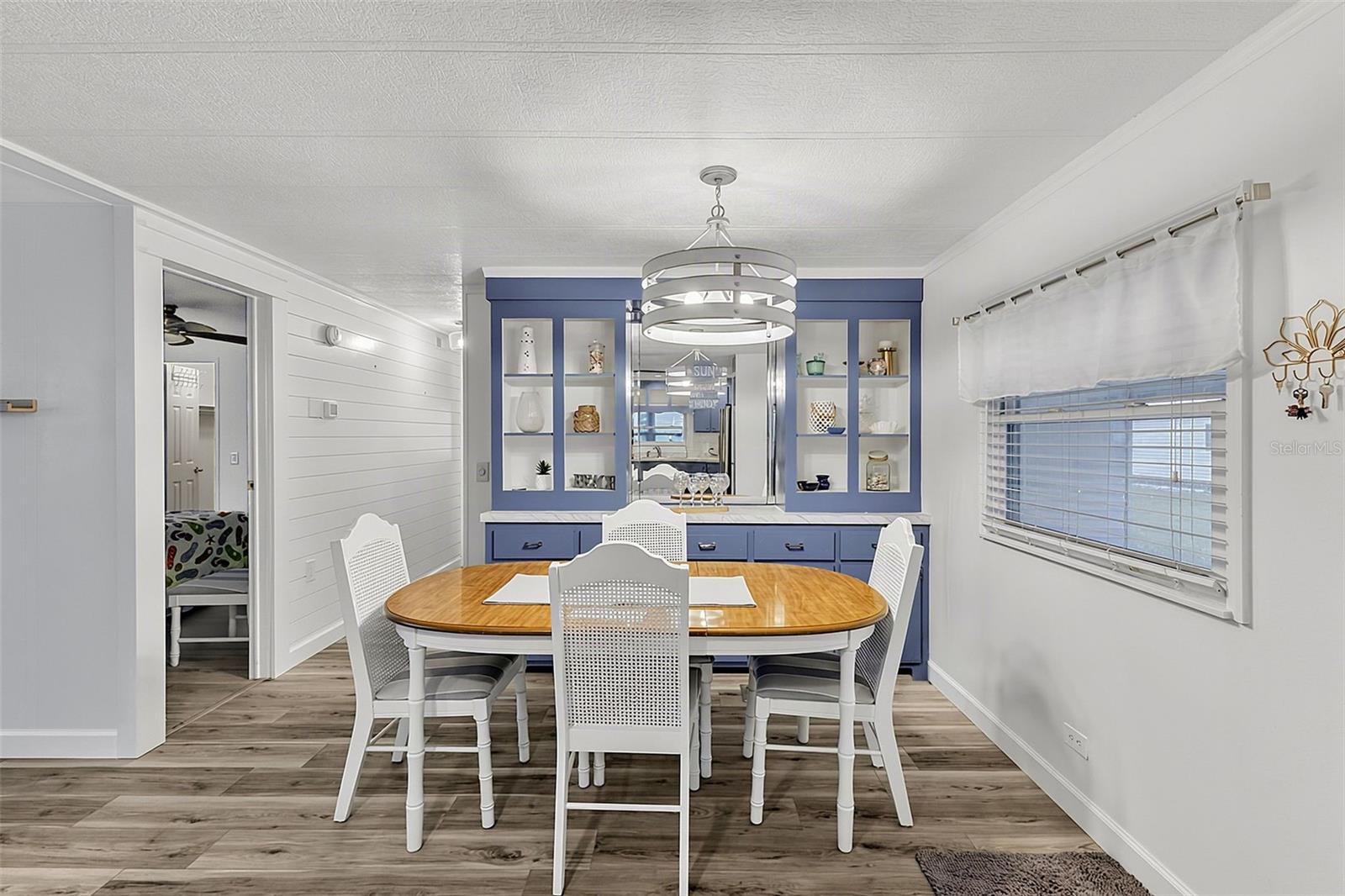 403 VIVAR — photo 13
