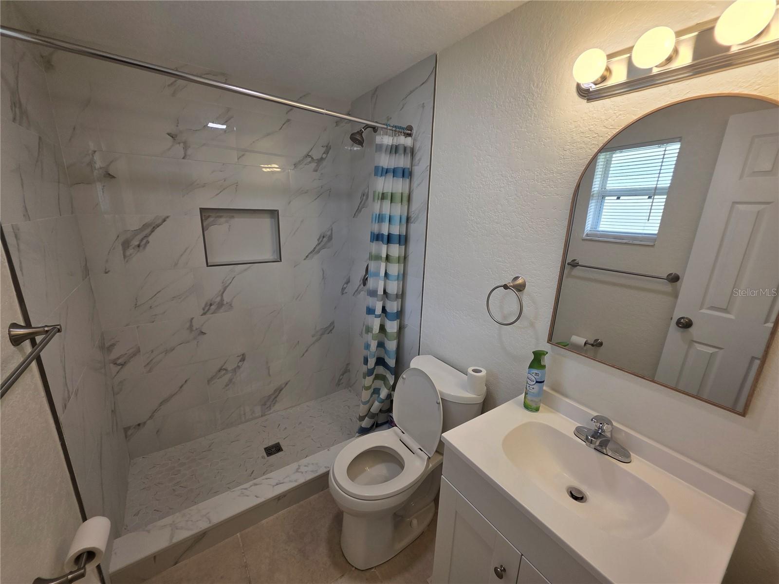 4926 GETNER ST #4926 — photo 10
