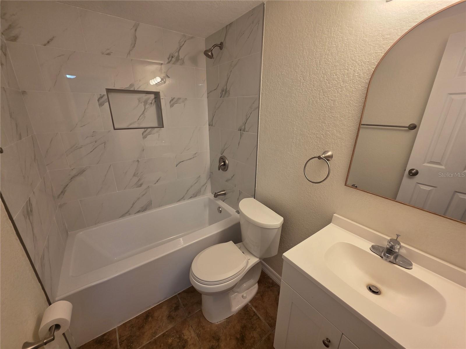 4926 GETNER ST #4926 — photo 8