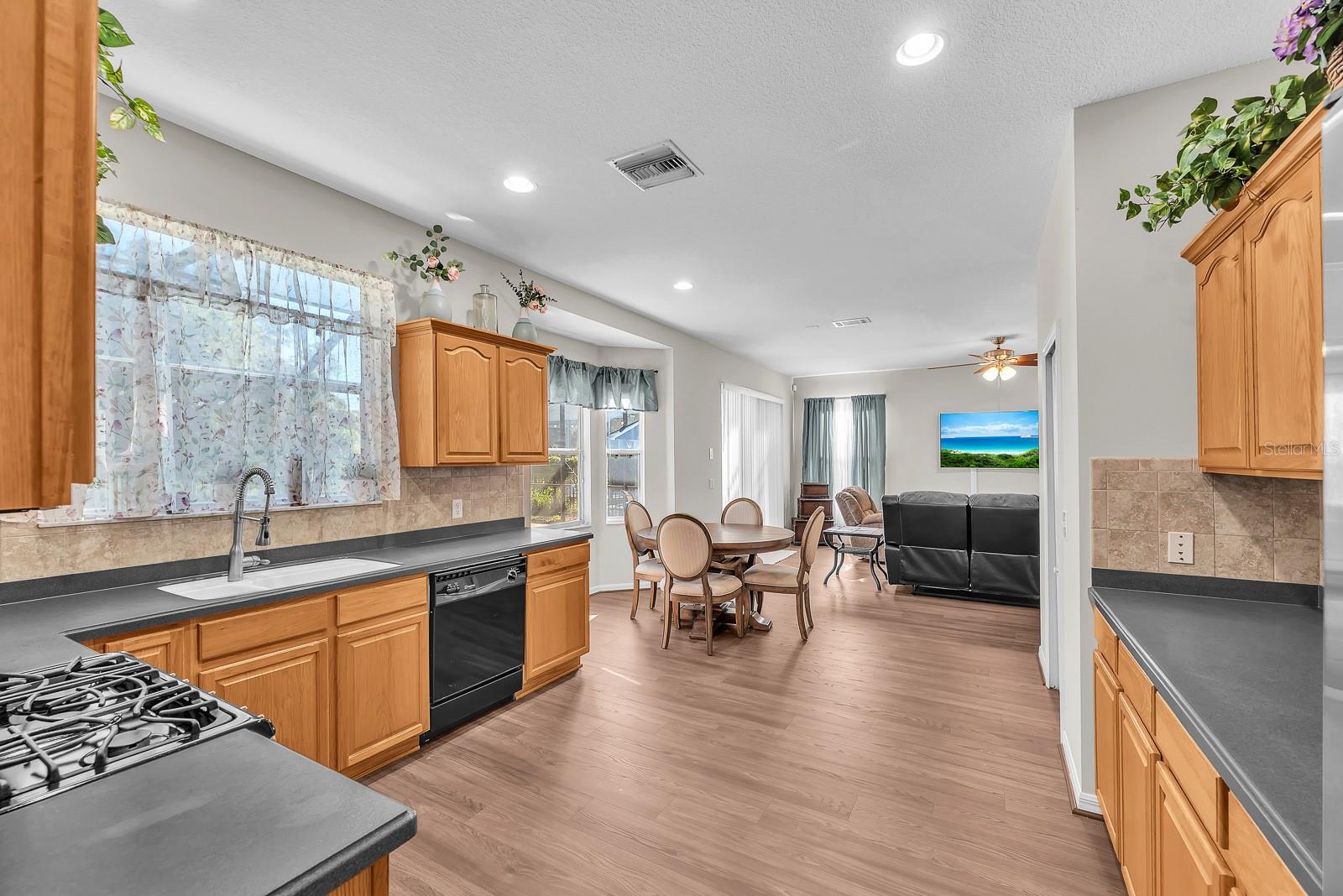 16306 DORMAN RD — photo 18