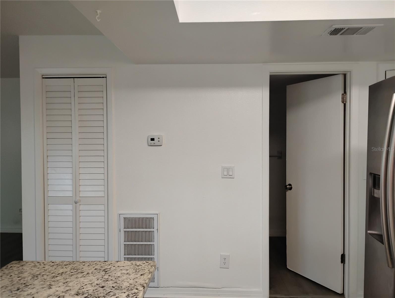 116 SW JEFFERSON CIR #5 — photo 18