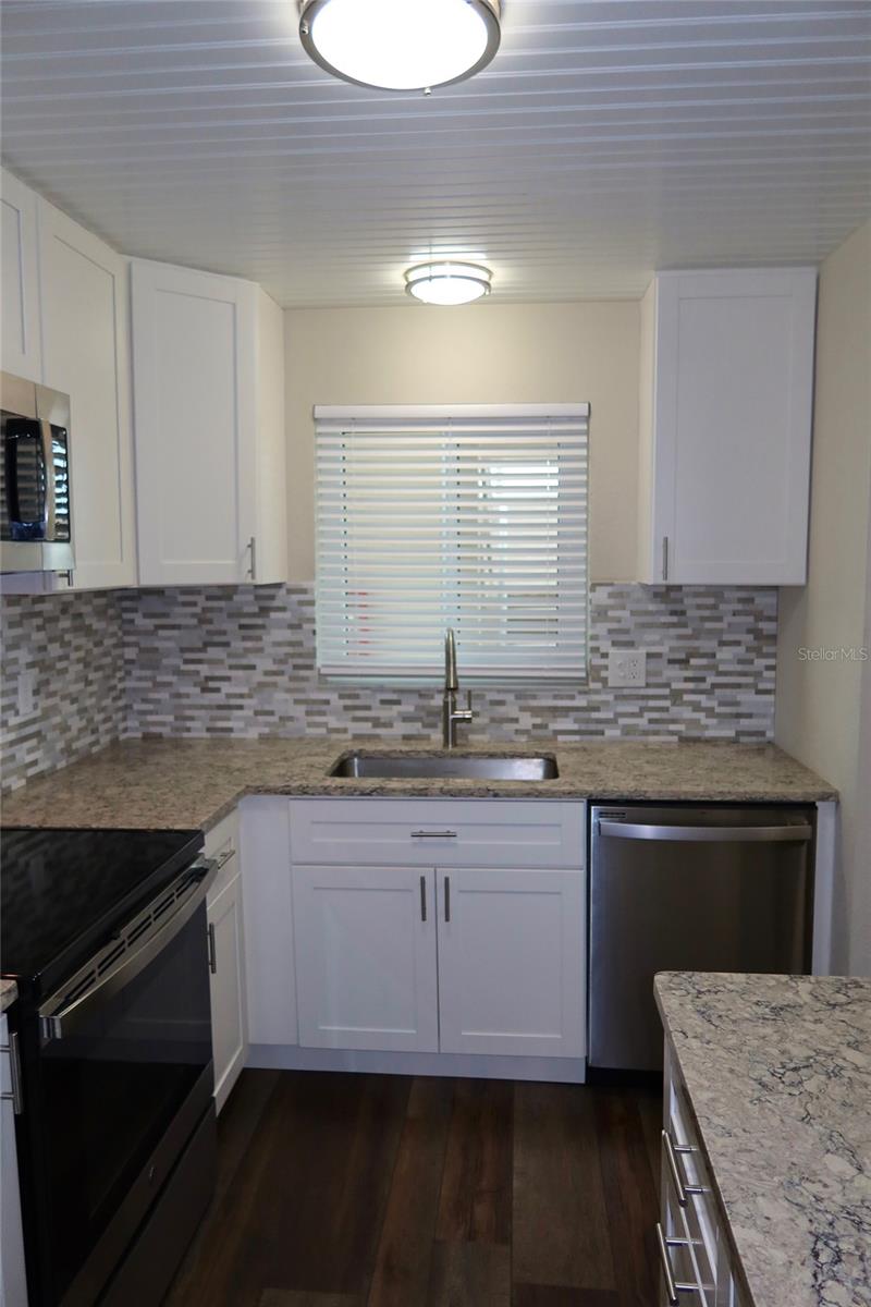 3708 LAKE BAYSHORE DR #K415 — photo 3