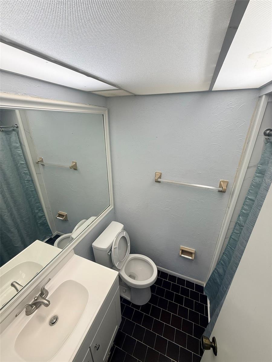 3501 LONGMEADOW #1 — photo 44