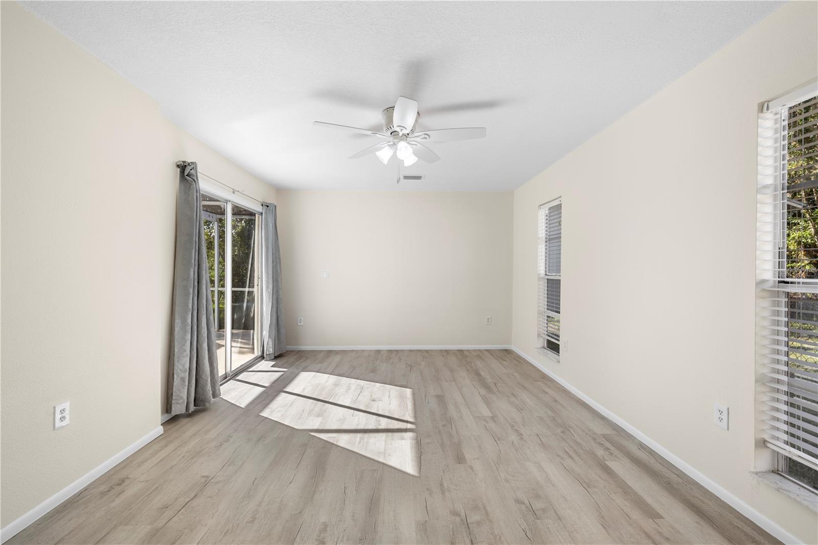 6432 MEADOWBROOK LN — photo 22