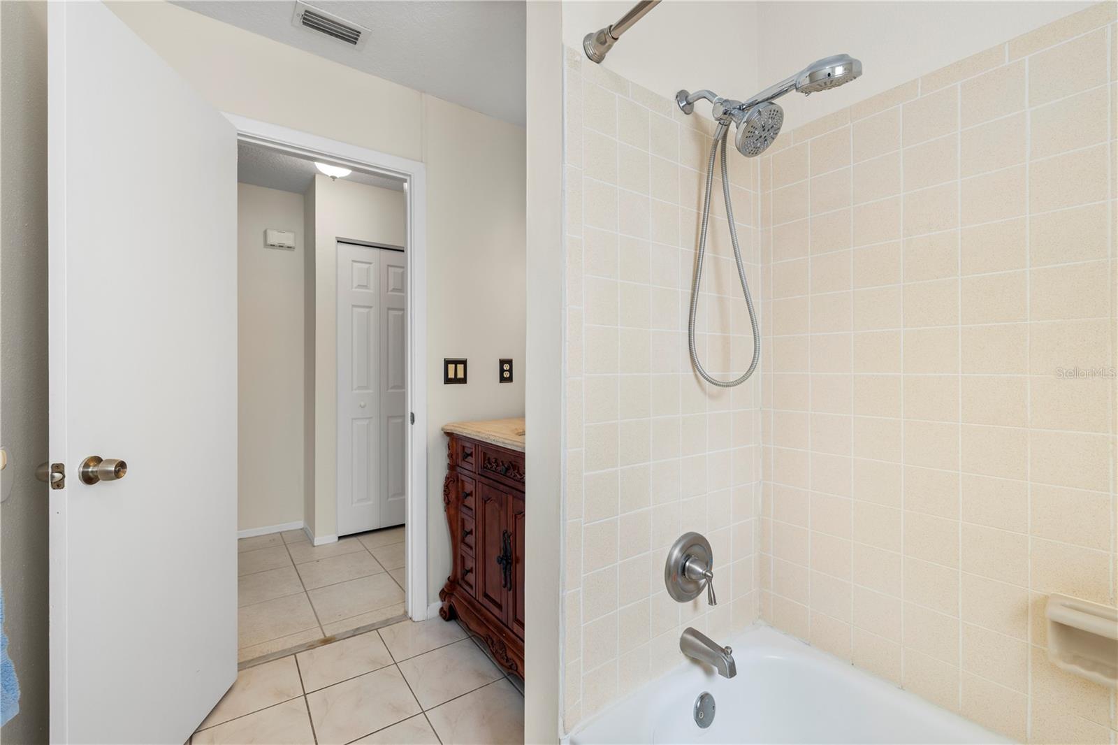 6432 MEADOWBROOK LN — photo 28