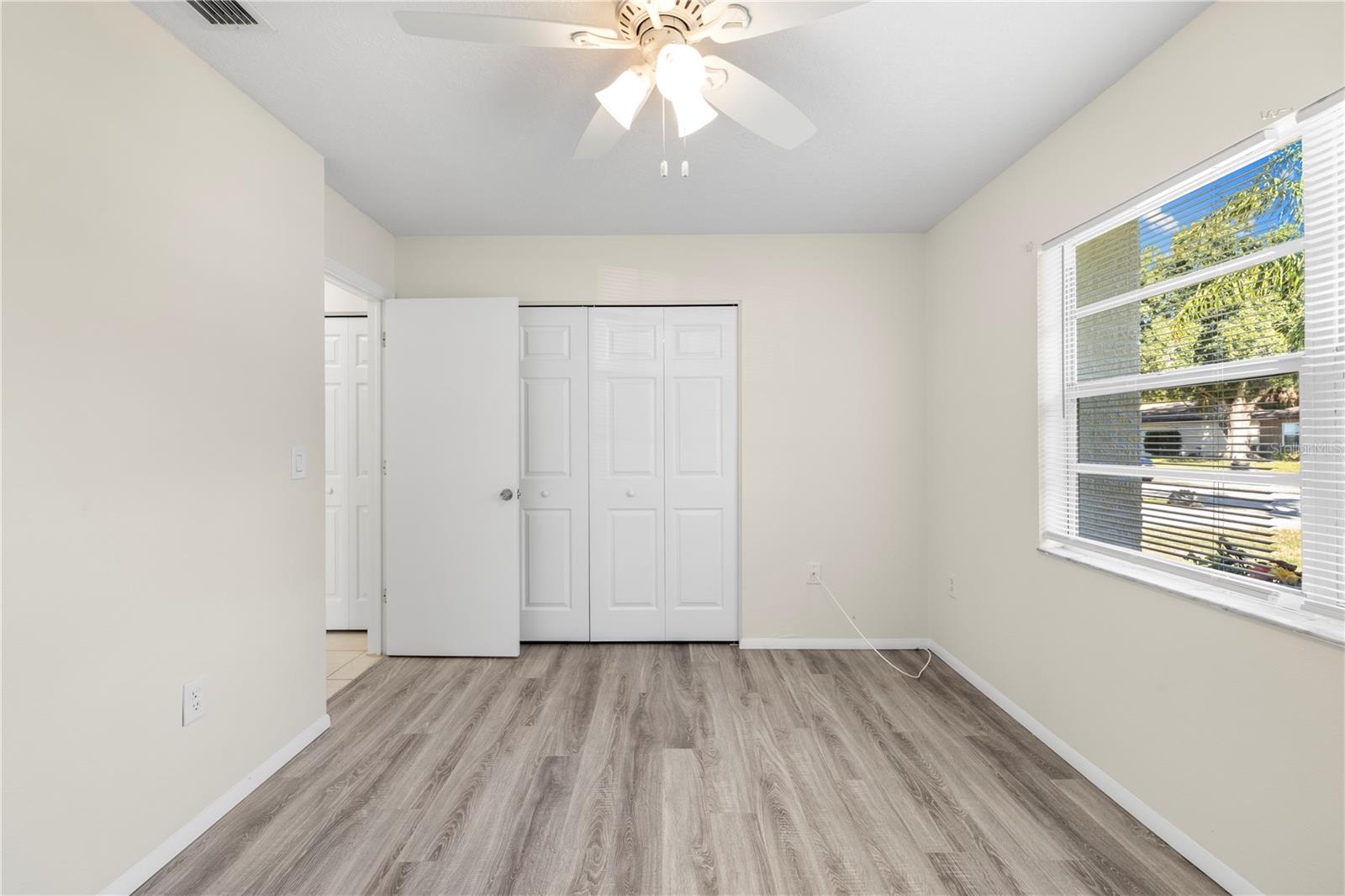 6432 MEADOWBROOK LN — photo 32