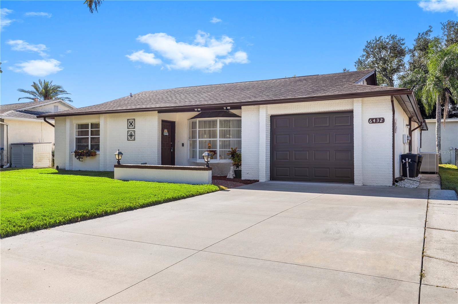 6432 MEADOWBROOK LN — photo 3