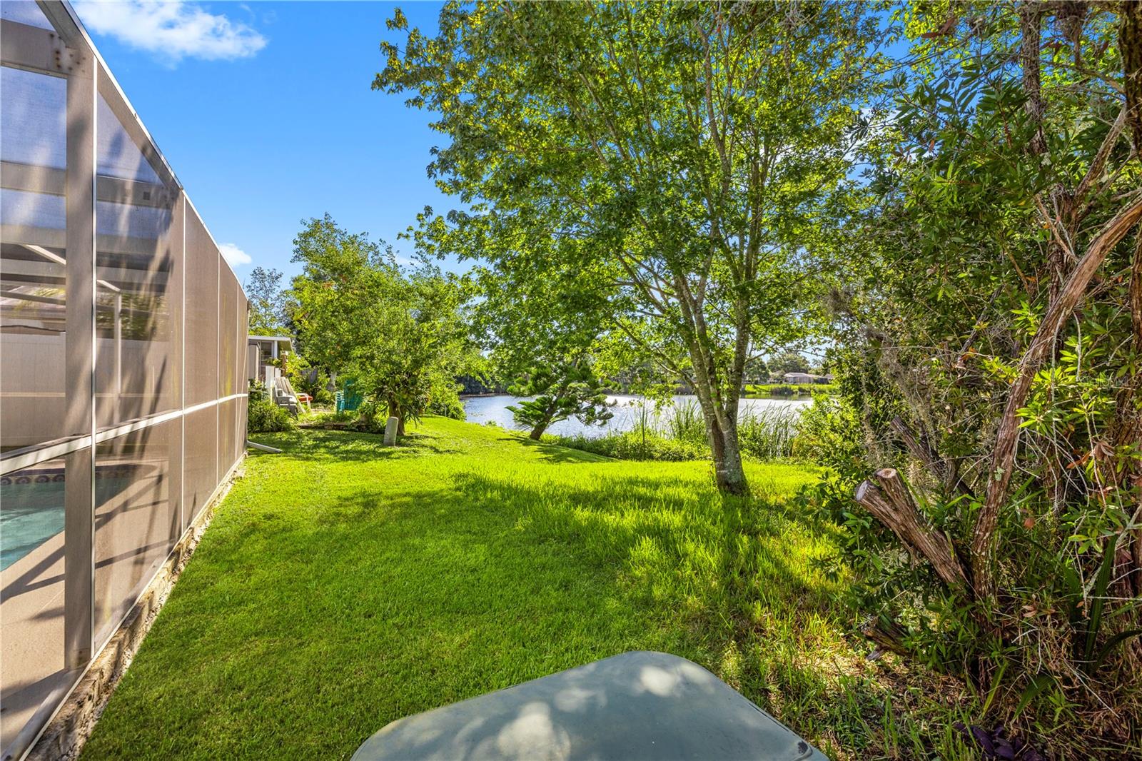 6432 MEADOWBROOK LN — photo 45