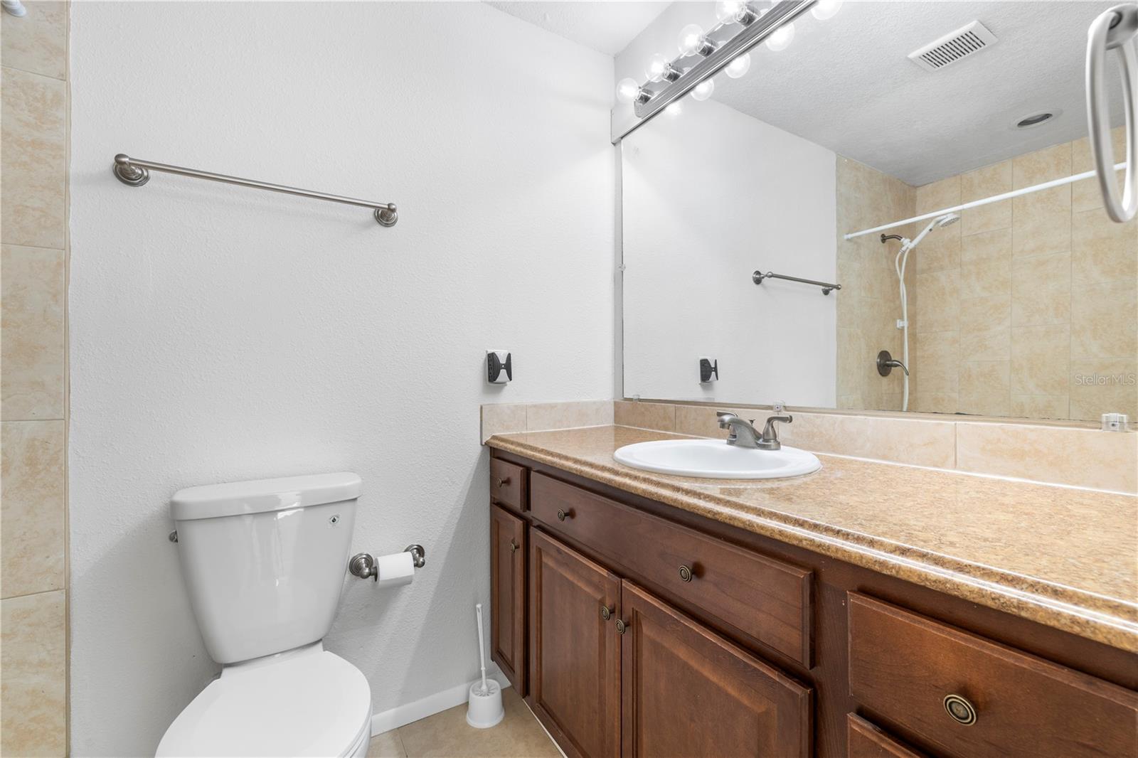 6432 MEADOWBROOK LN — photo 24
