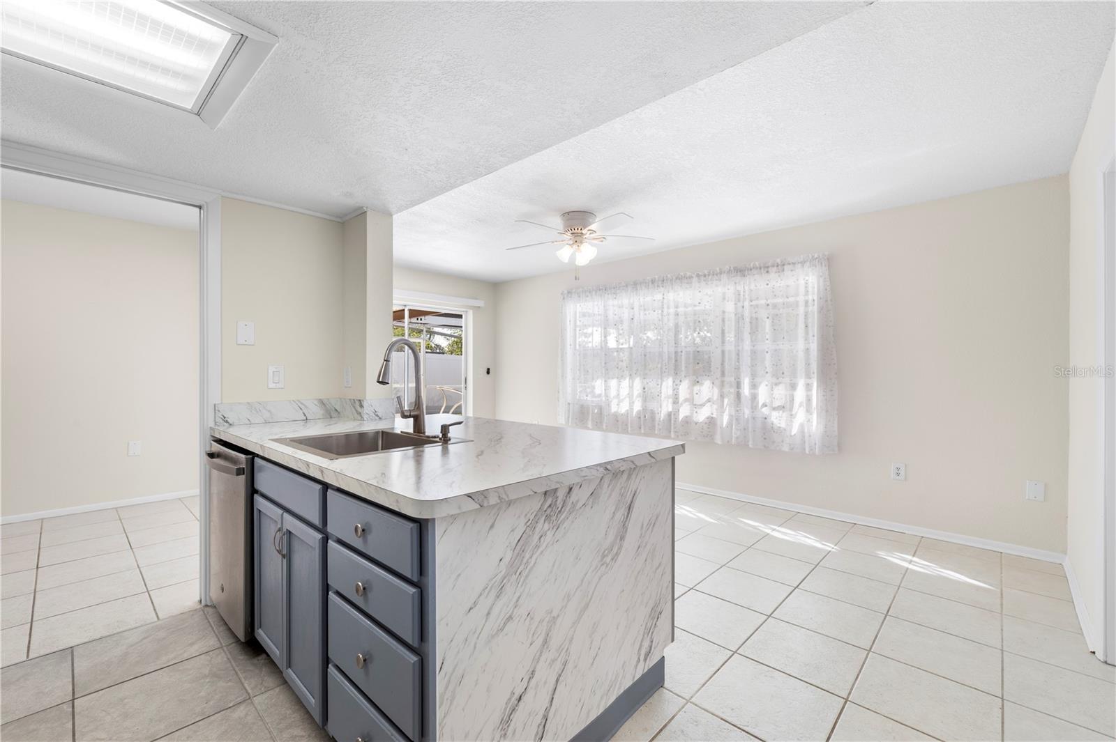6432 MEADOWBROOK LN — photo 16