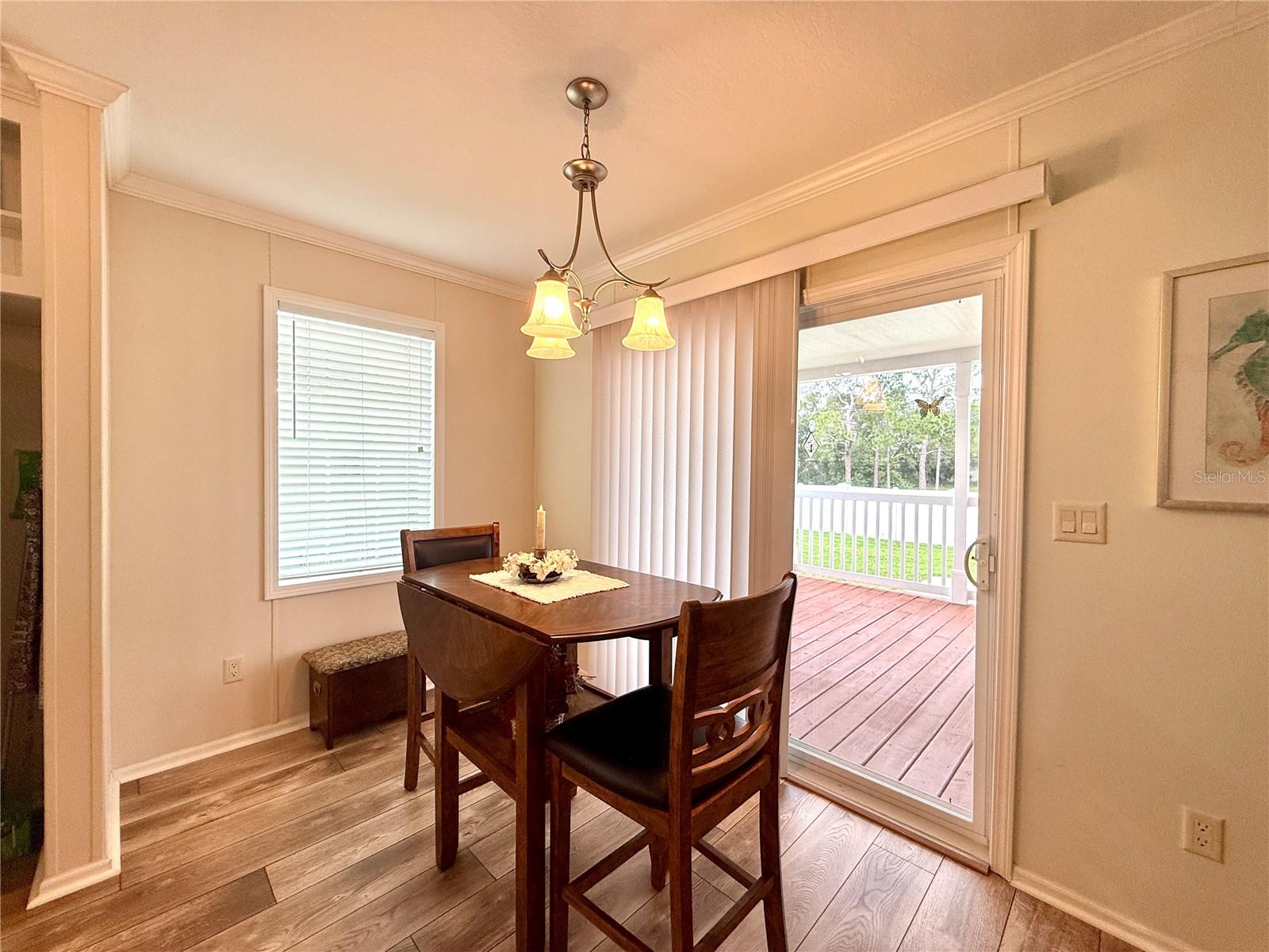 260 S PORT ROYAL LN — photo 8