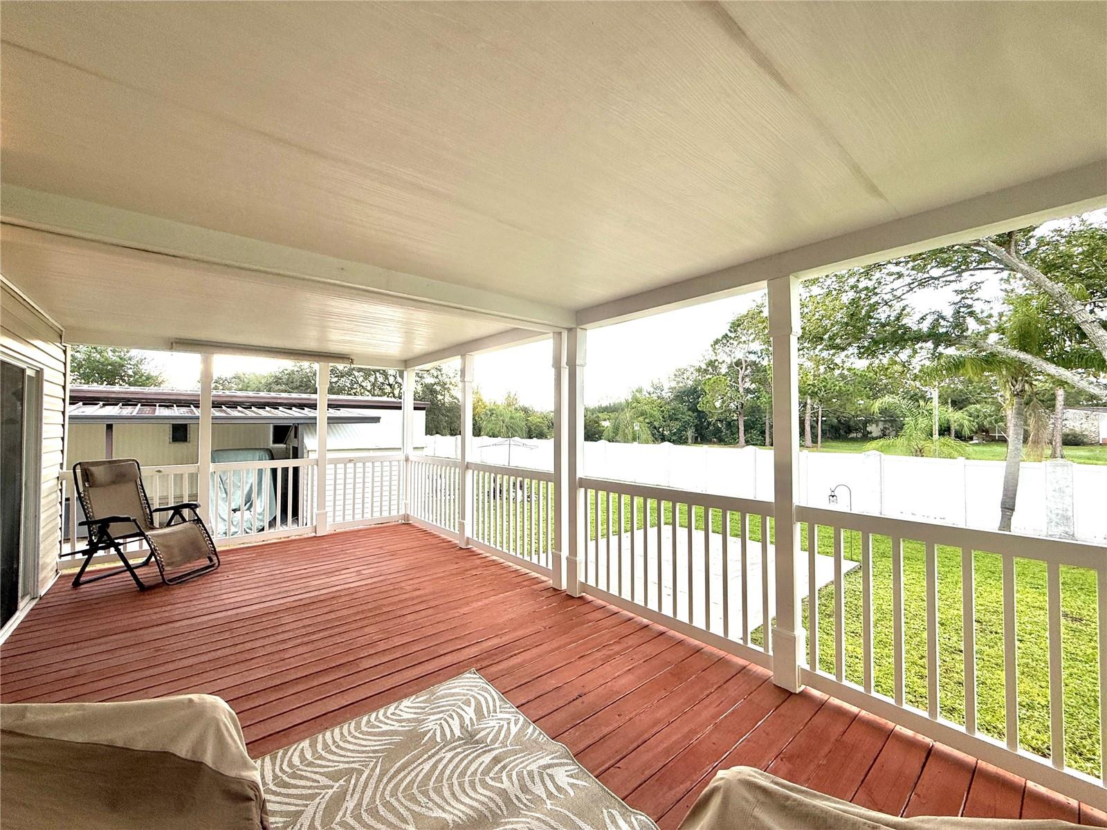 260 S PORT ROYAL LN — photo 10