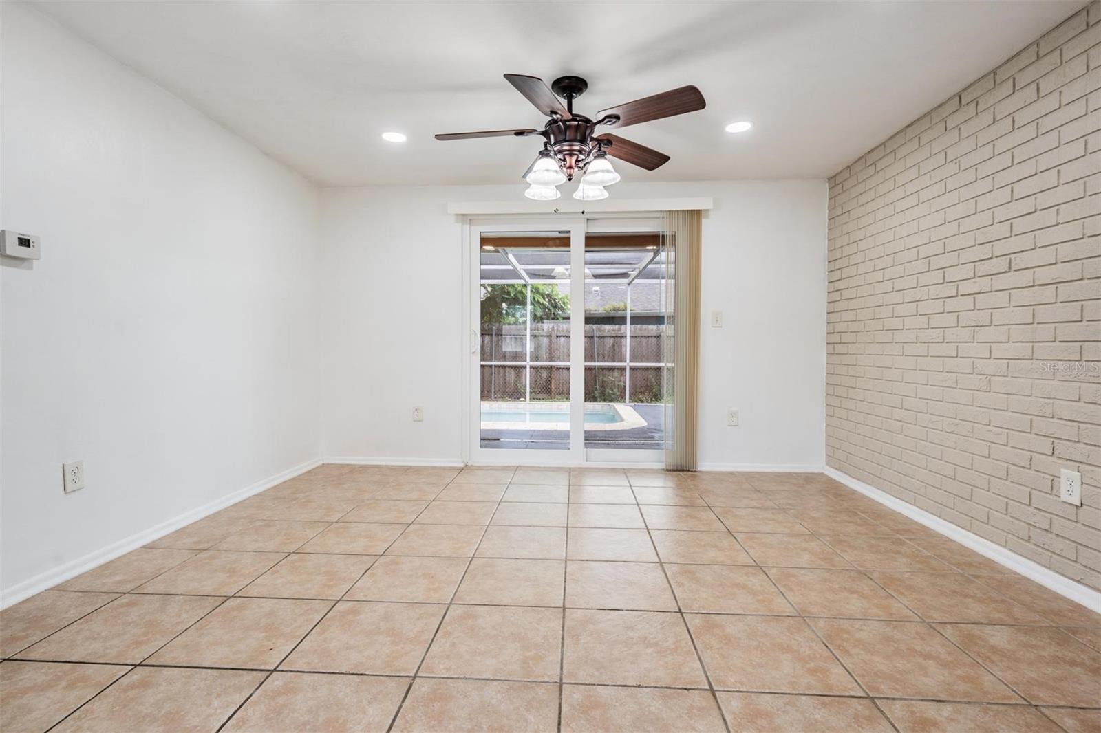7700 BIRCHWOOD DR — photo 9