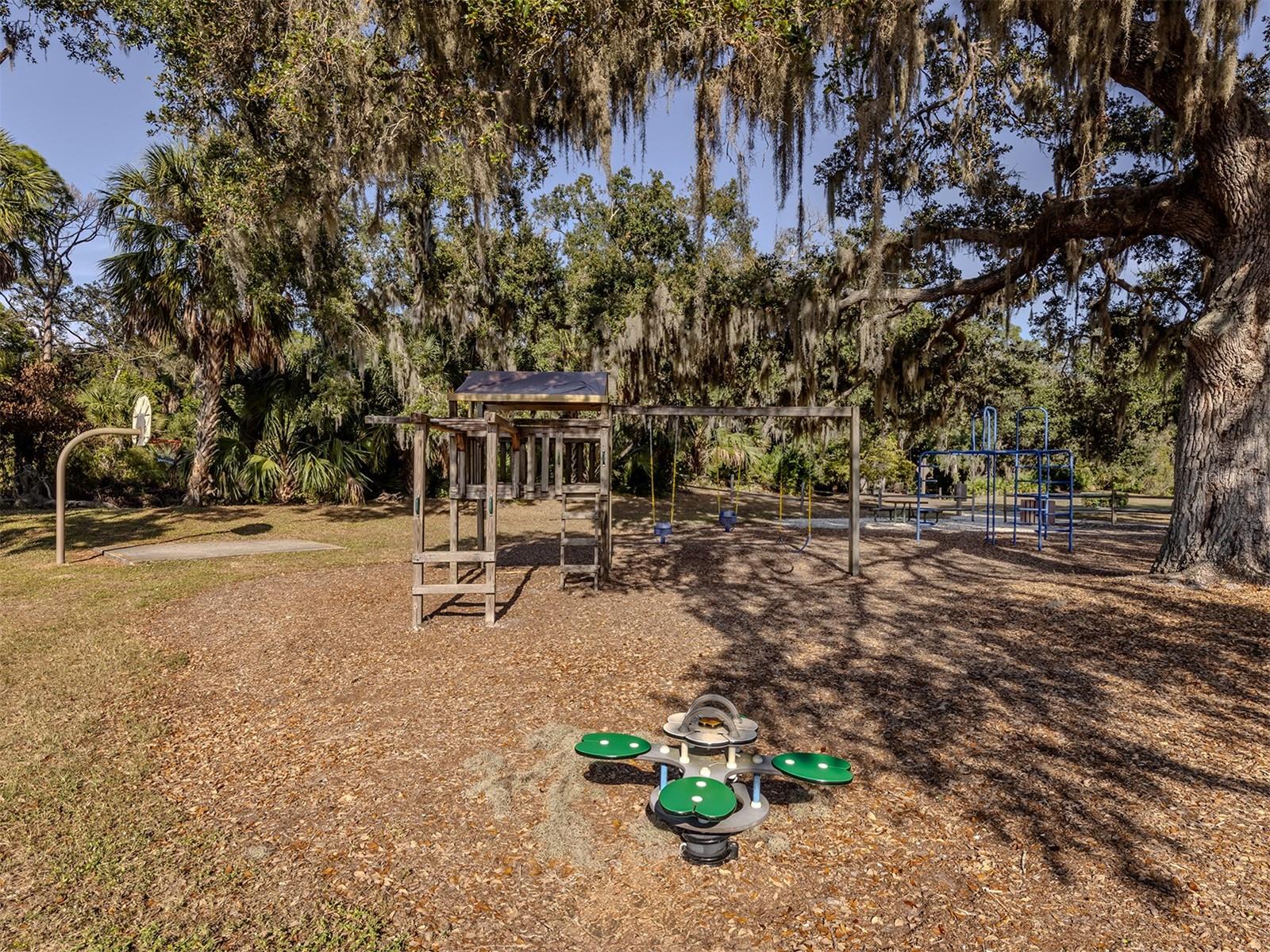 4713 WINSLOW BEACON #5 — photo 40