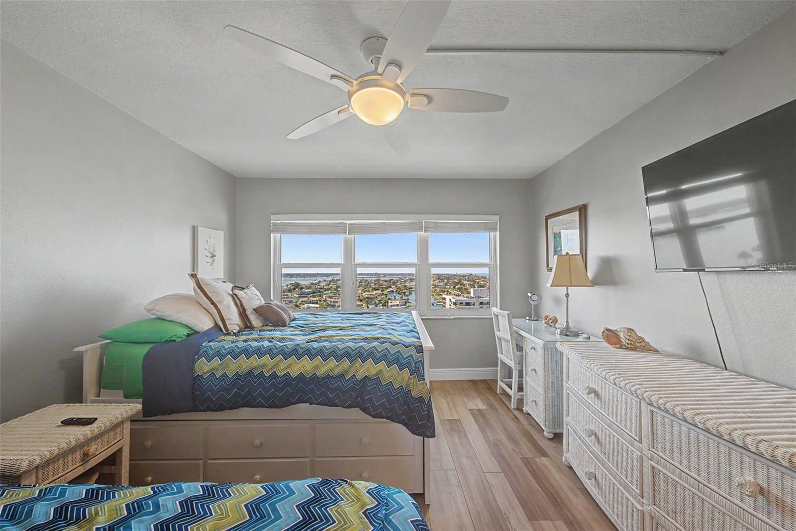 1621 GULF BLVD #1601 — photo 32