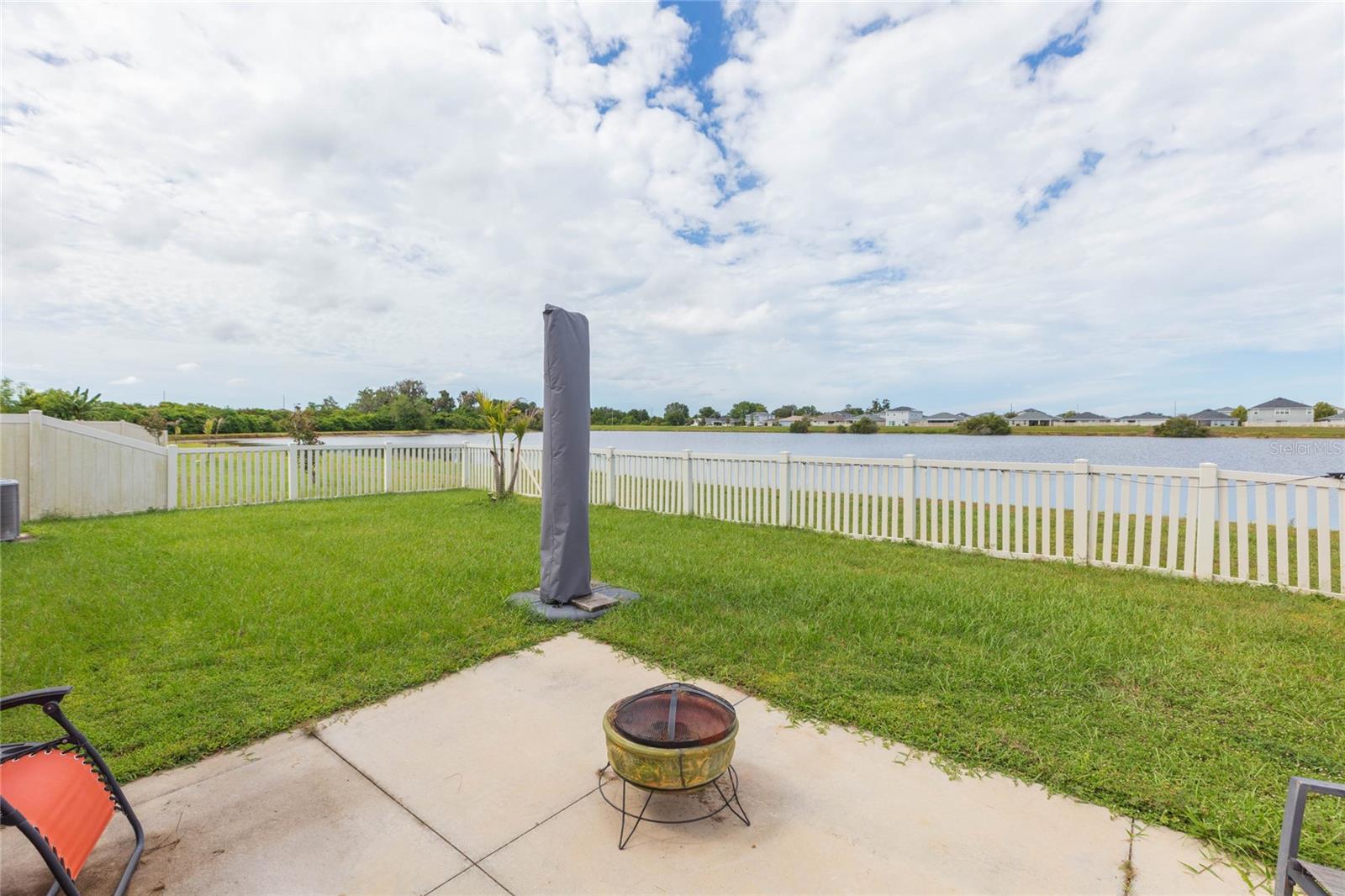 11933 DOWNY BIRCH DR — photo 38
