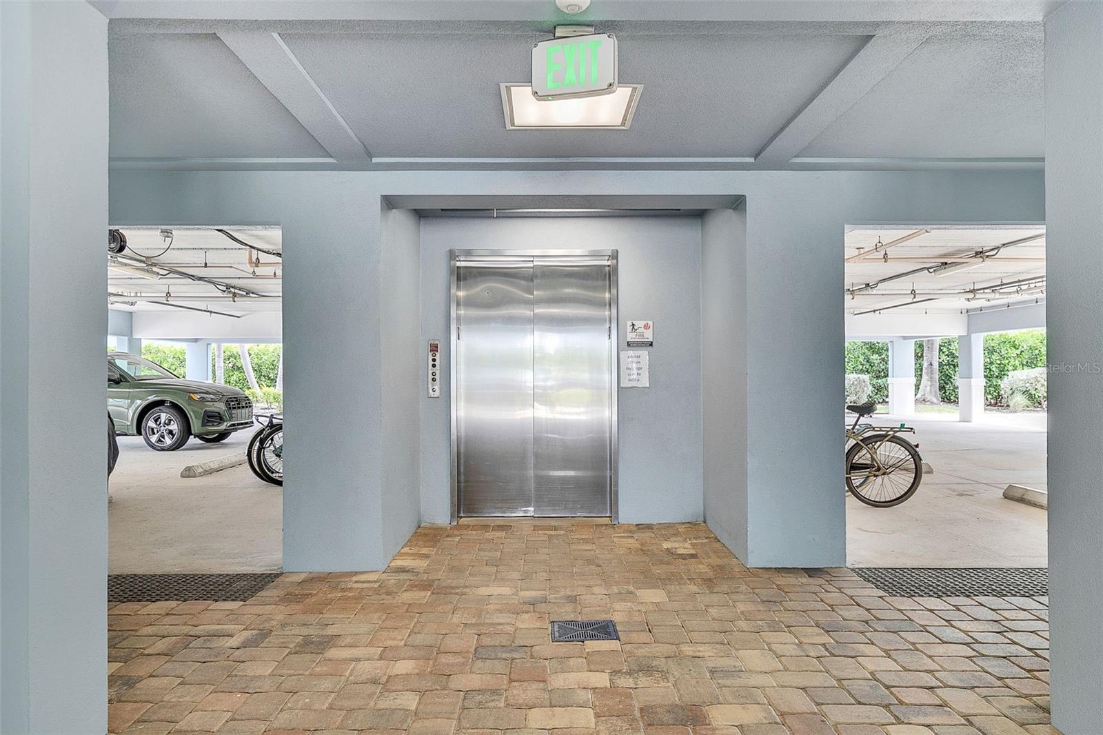 391 ARUBA CIR #203 — photo 5