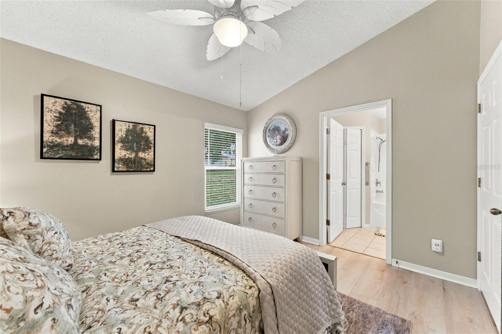 609 CAPE COD CIR — photo 16