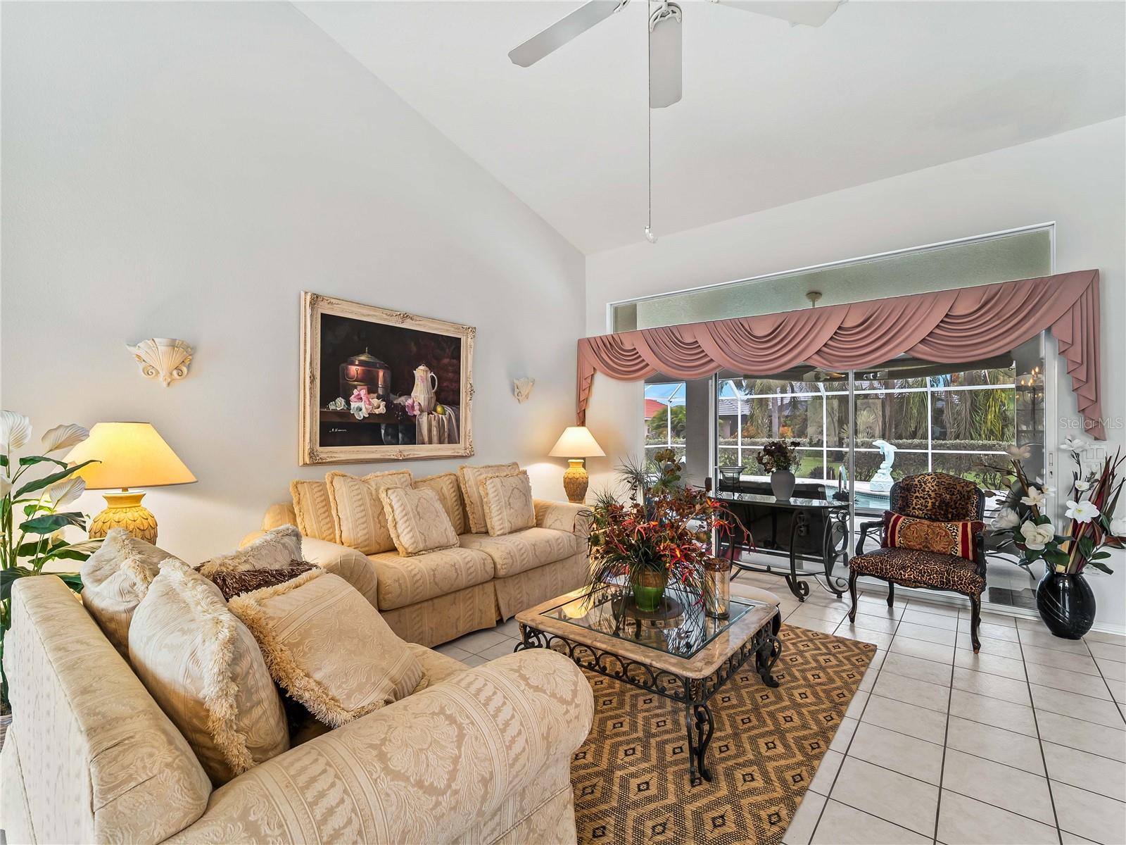 546 LAUREL CHERRY LN — photo 45