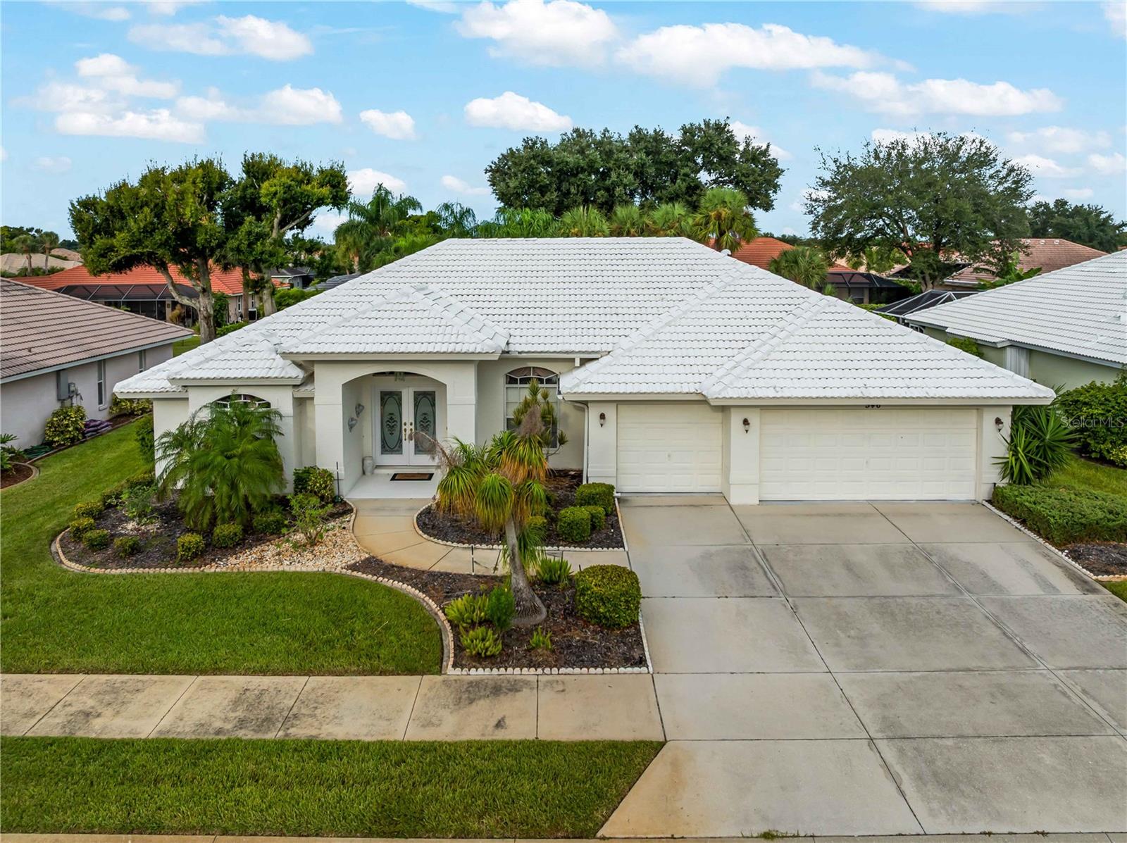 546 LAUREL CHERRY LN — photo 13