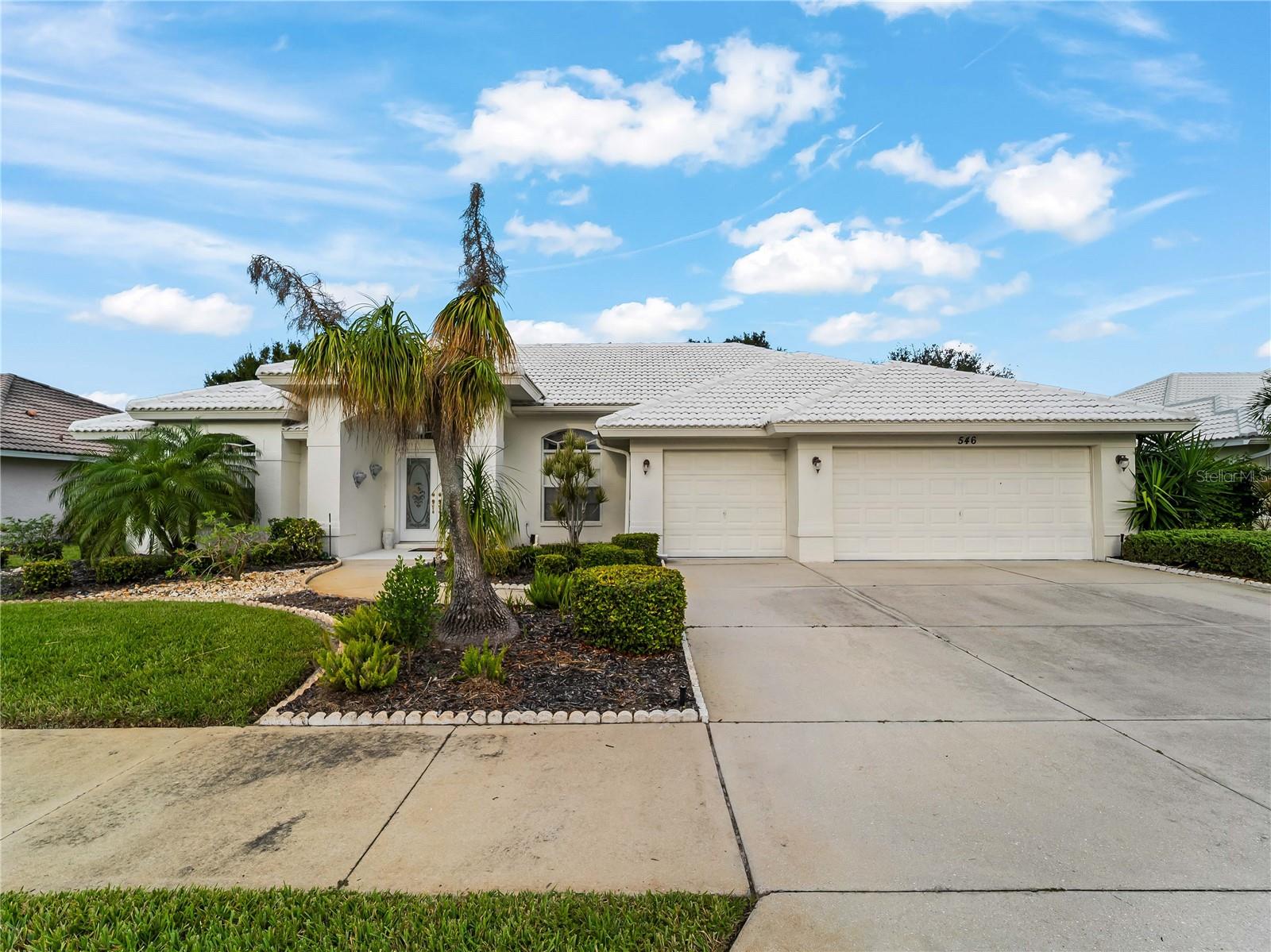 546 LAUREL CHERRY LN — photo 10