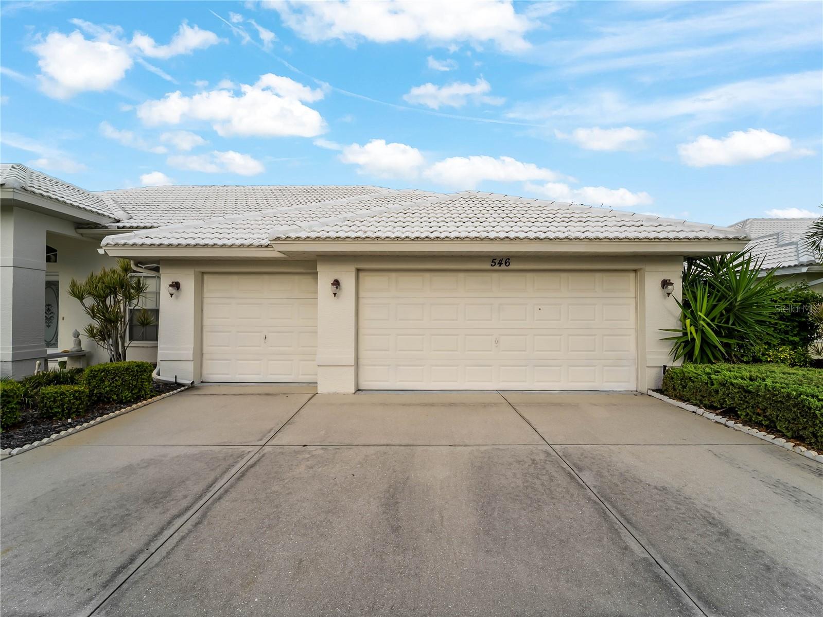 546 LAUREL CHERRY LN — photo 8