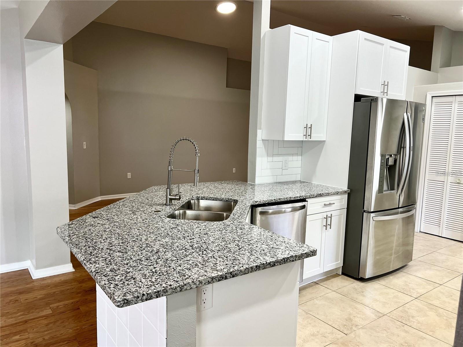 17010 TORVEST CT — photo 15