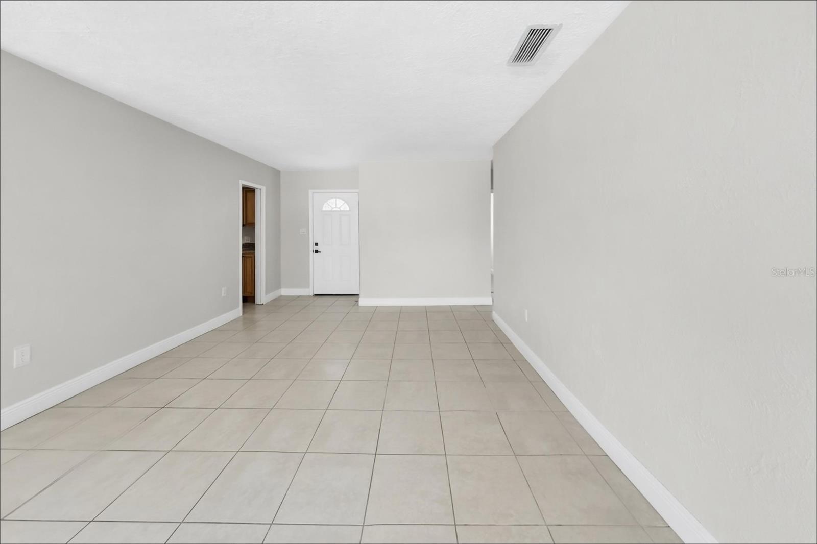 3312 32ND ST W — photo 2