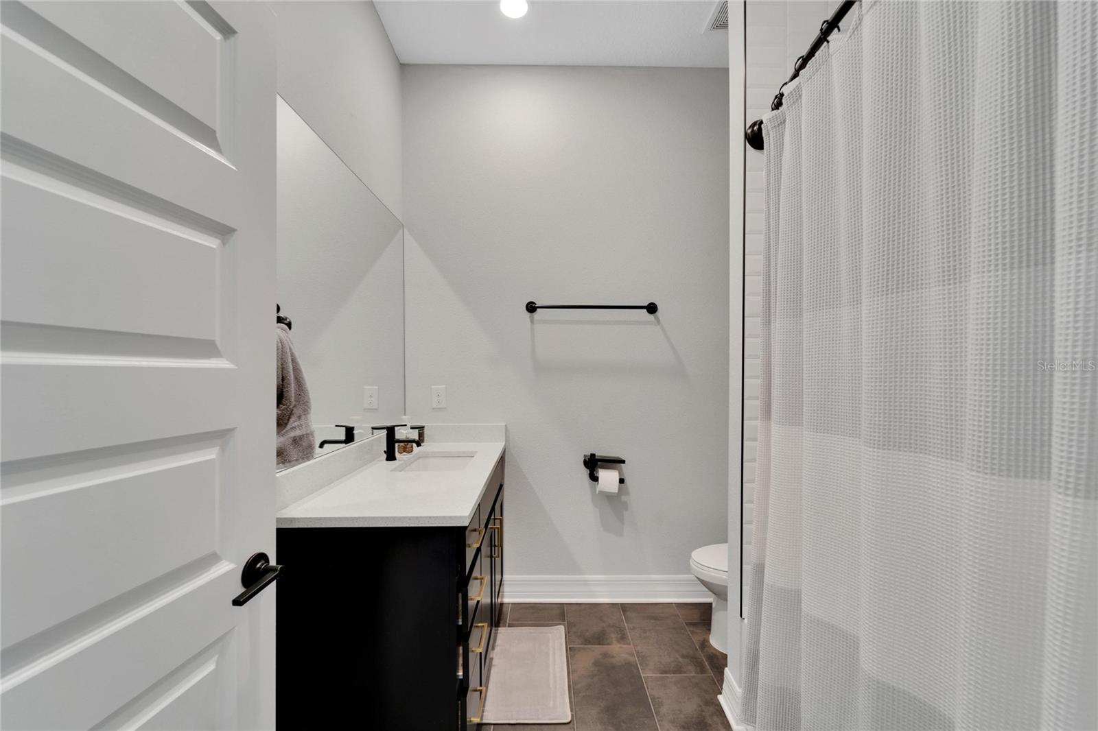 3421 W HORATIO ST #108 — photo 37