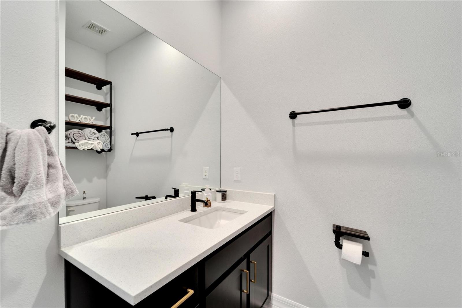3421 W HORATIO ST #108 — photo 38