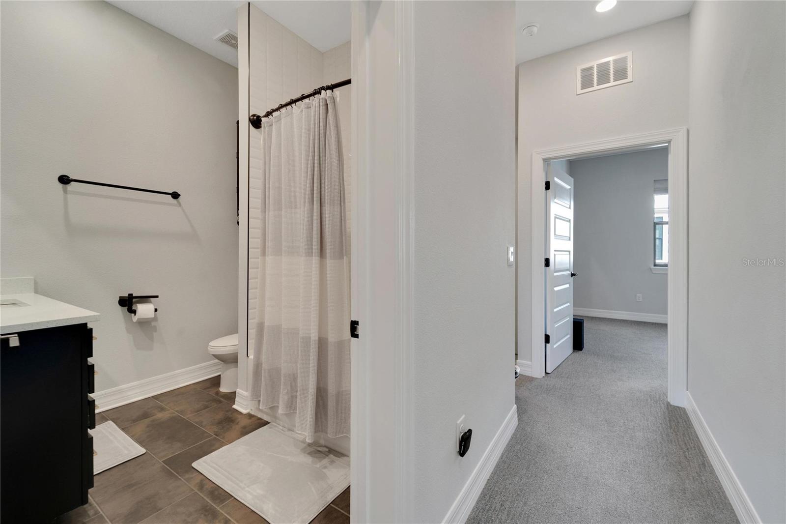 3421 W HORATIO ST #108 — photo 42