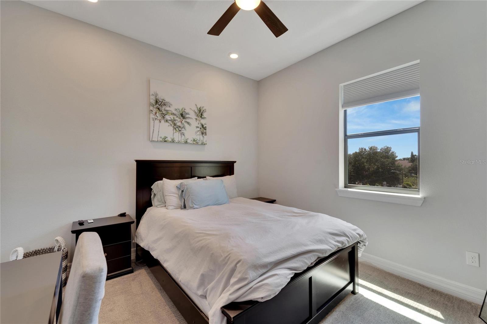3421 W HORATIO ST #108 — photo 33