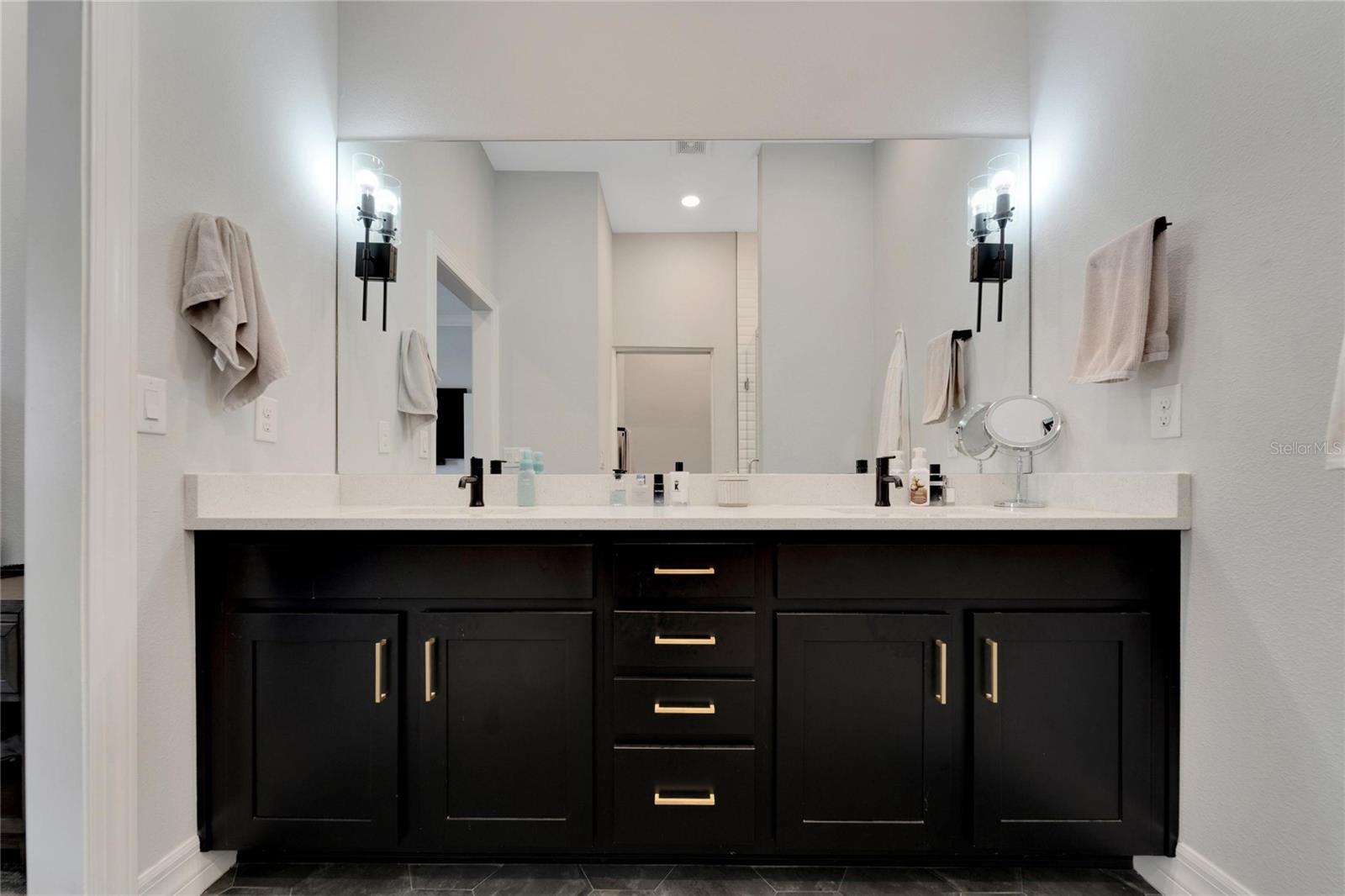 3421 W HORATIO ST #108 — photo 50