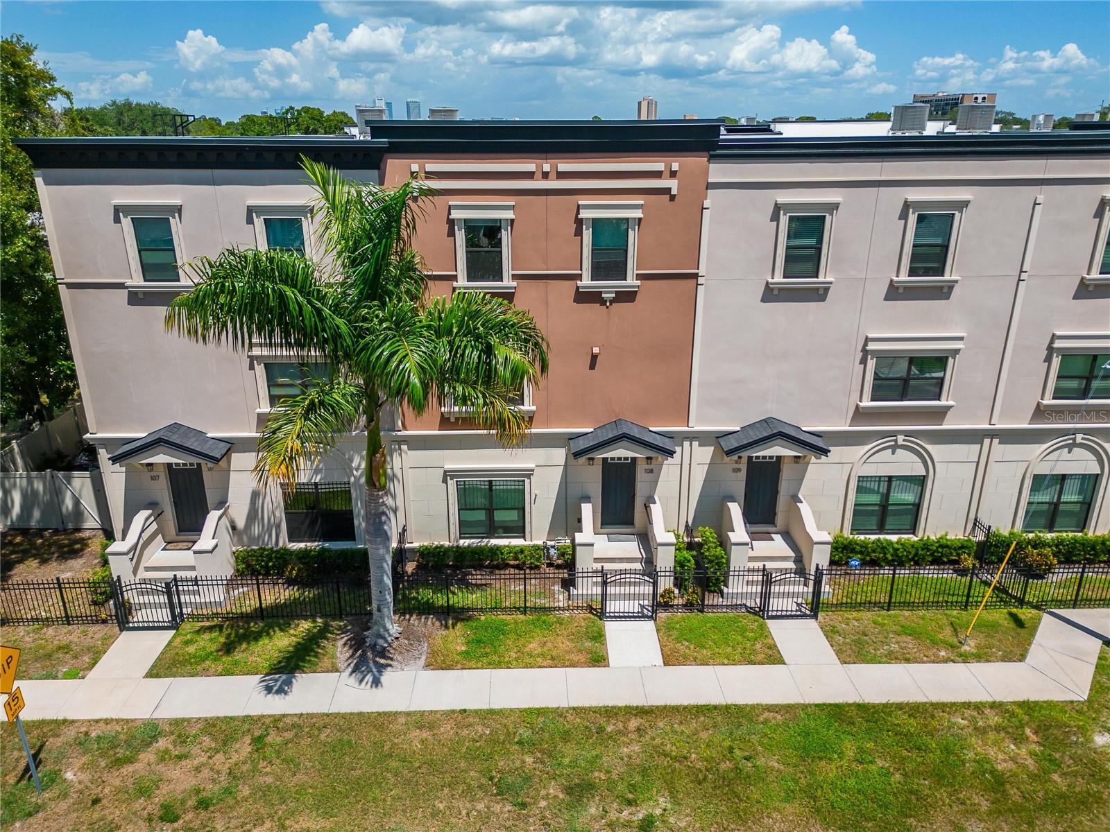 3421 W HORATIO ST #108 — photo 35