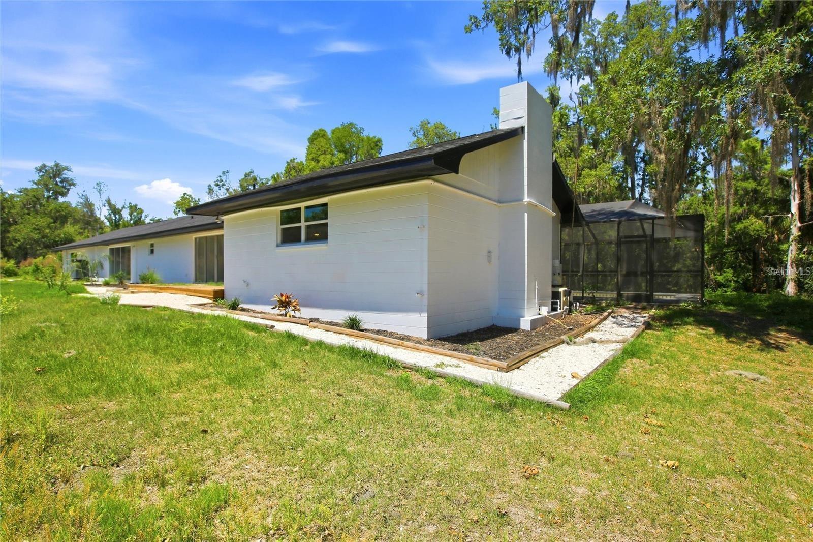 8315 REVELS RD — photo 6