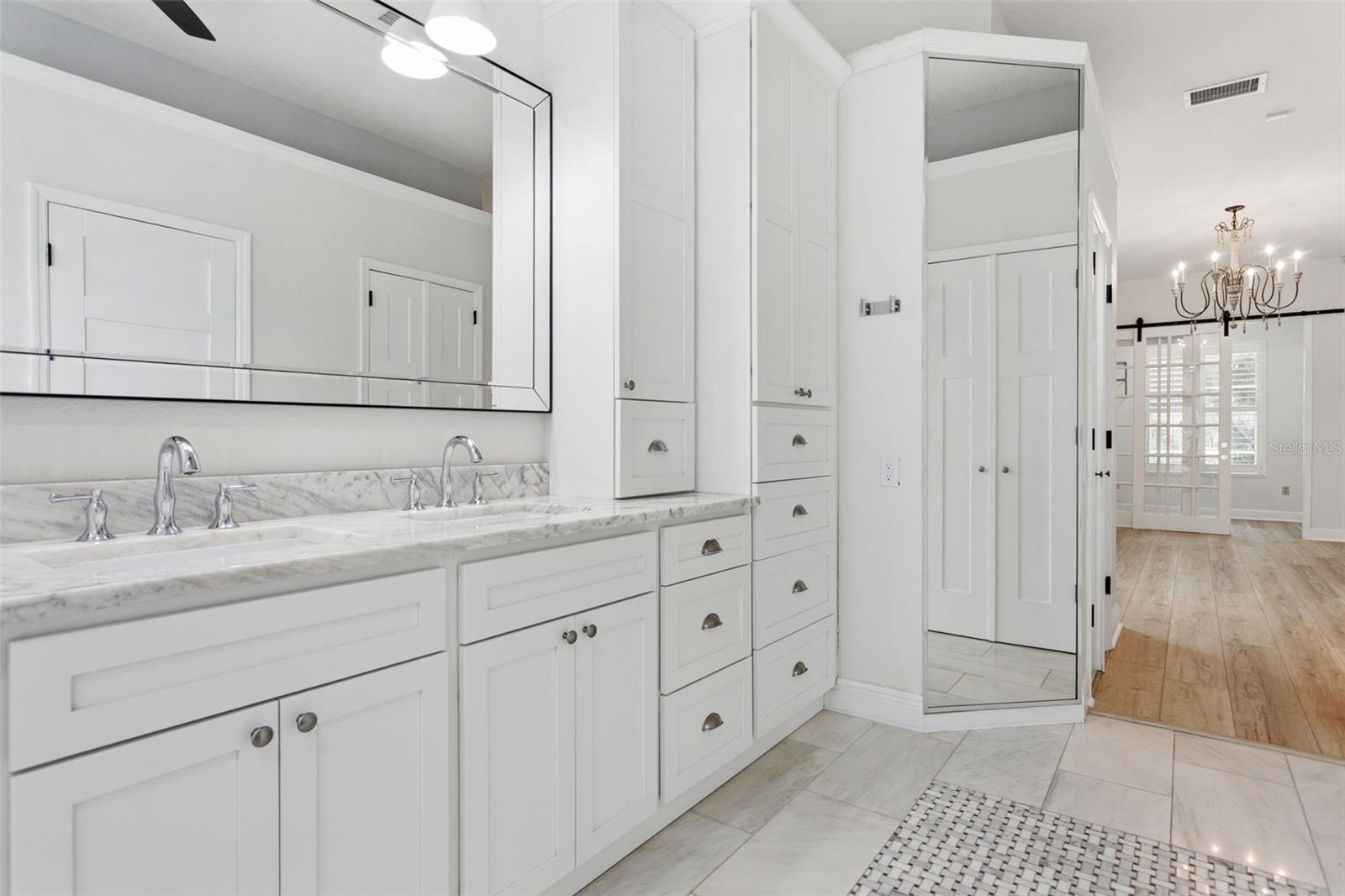 1707 LA FOREST AVE — photo 18