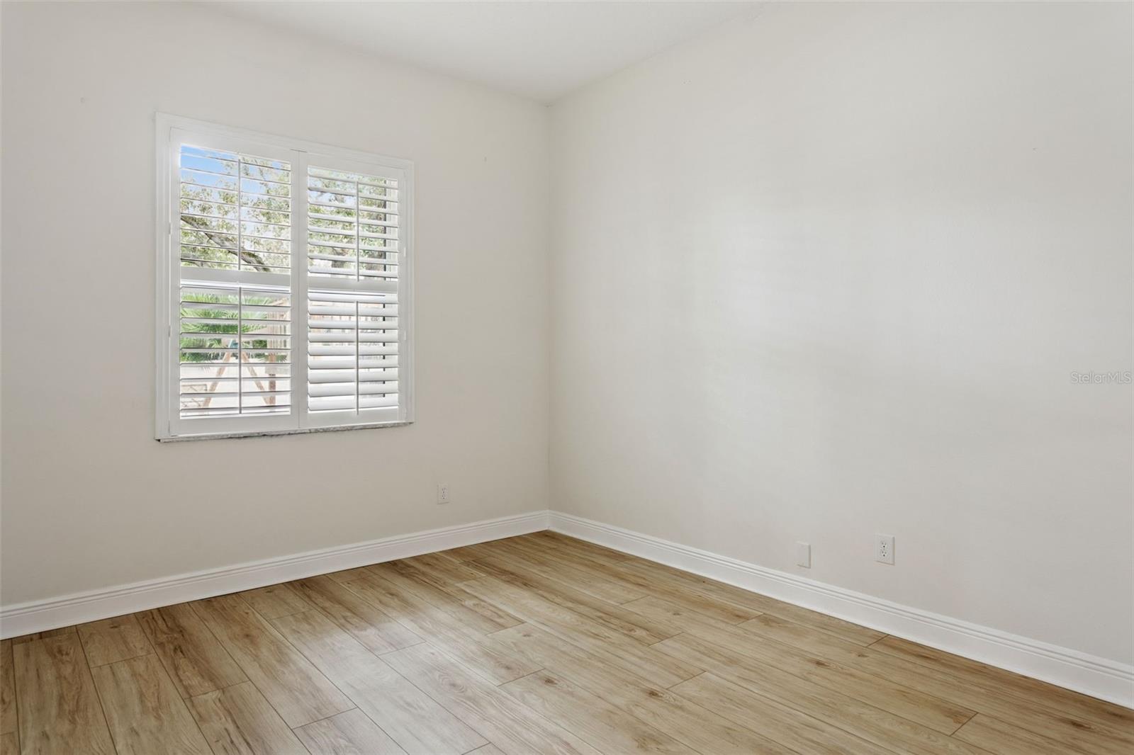 1707 LA FOREST AVE — photo 12
