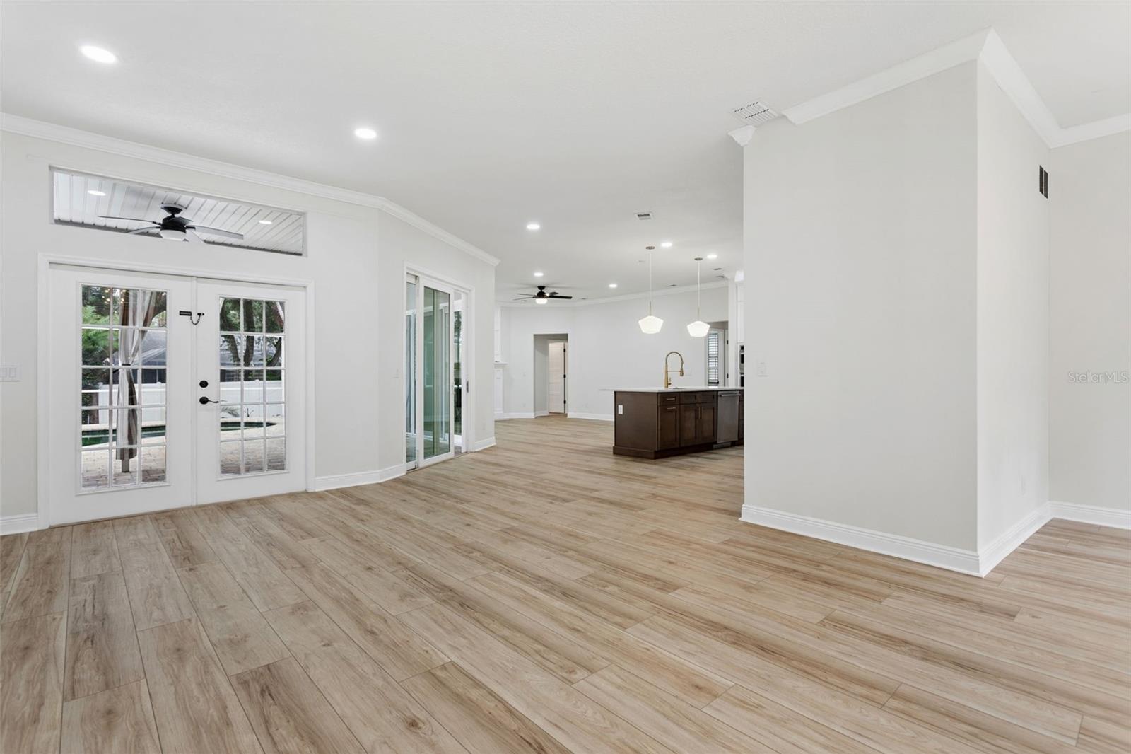 1707 LA FOREST AVE — photo 9
