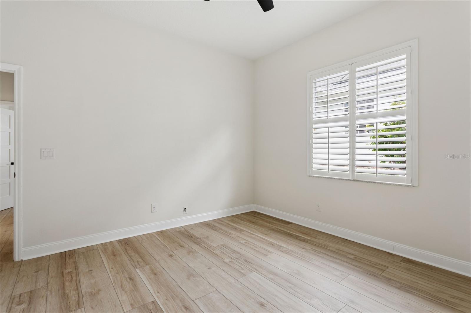 1707 LA FOREST AVE — photo 10