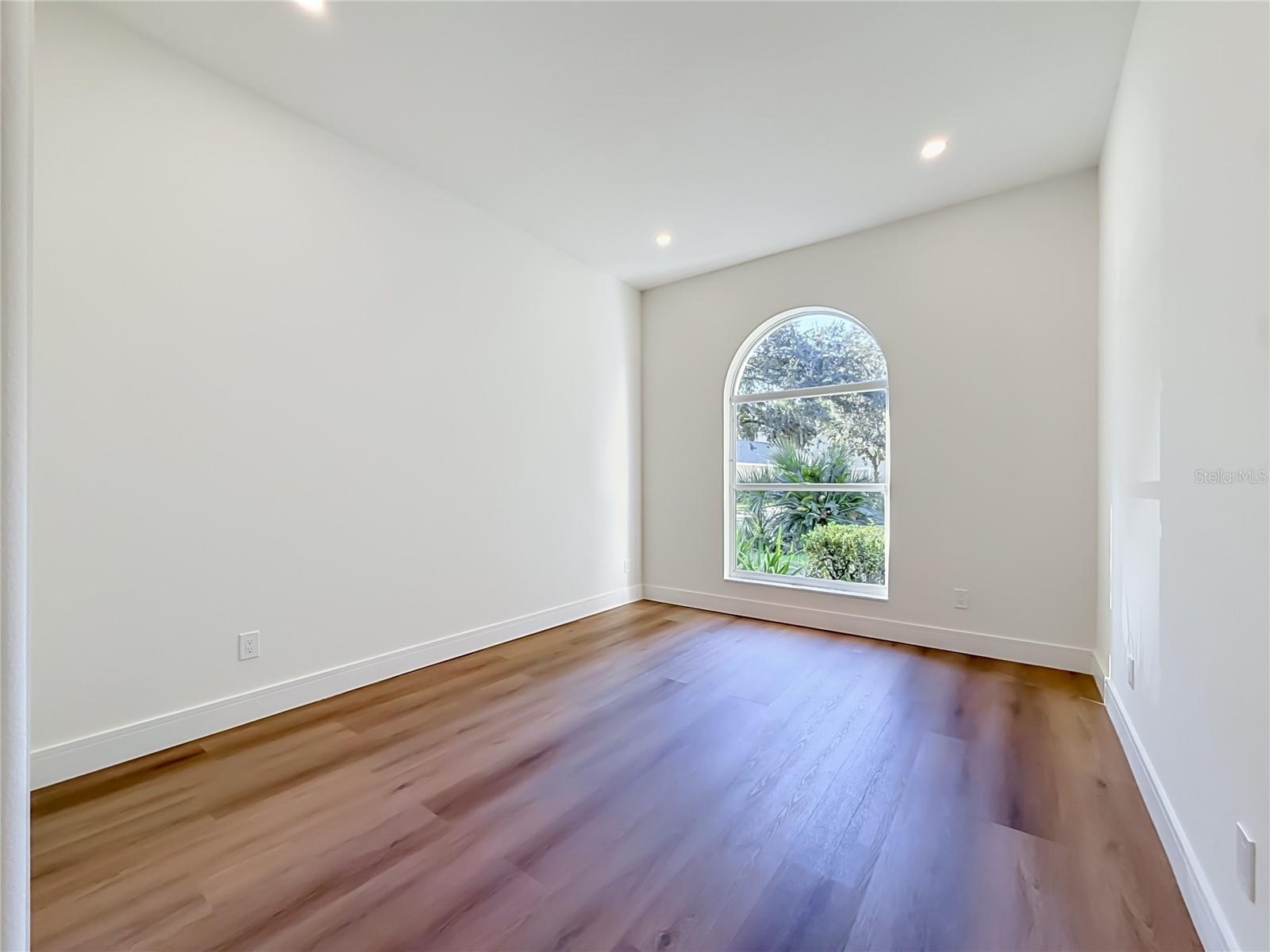 7210 WAREHAM DR — photo 30