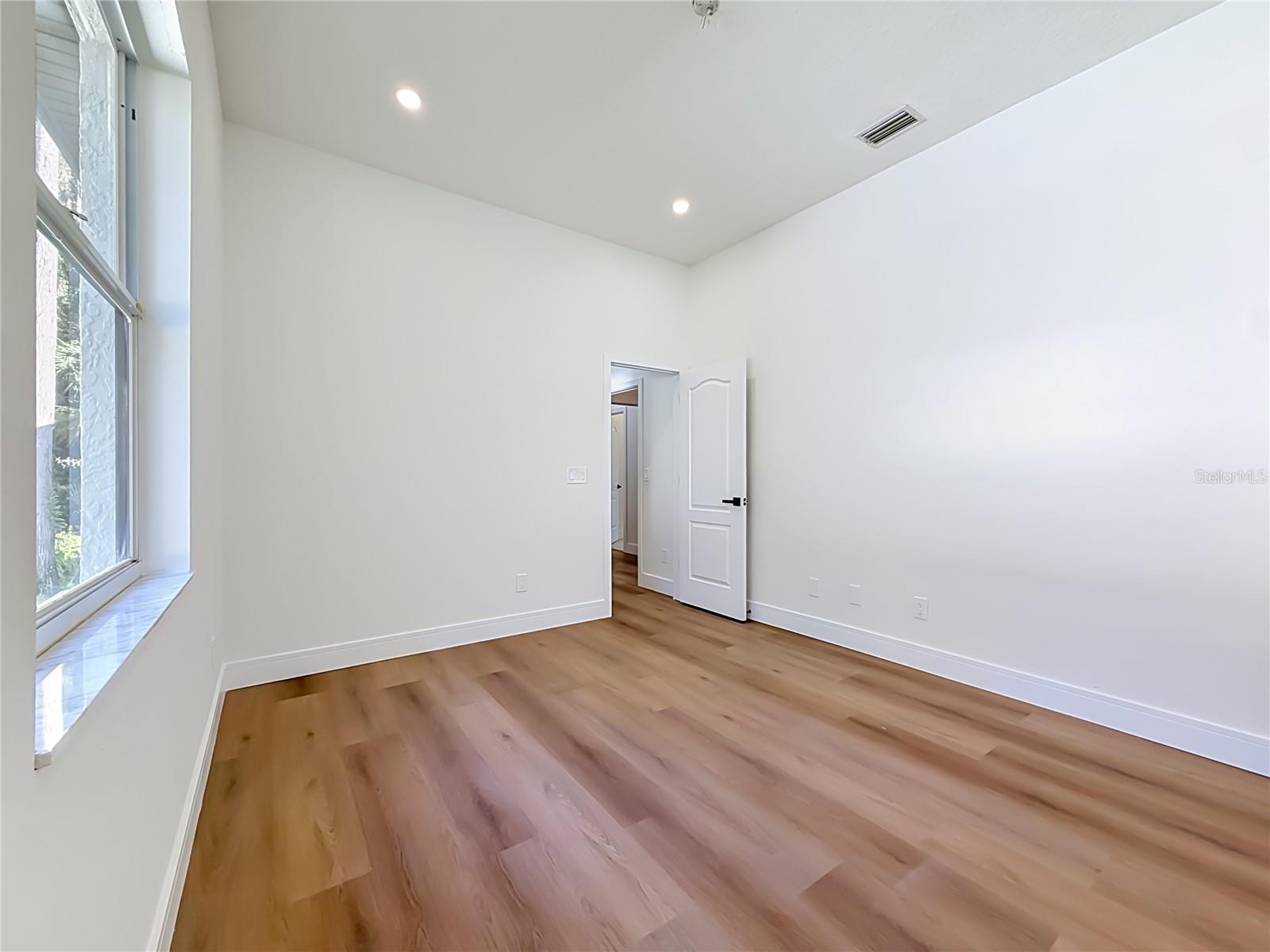 7210 WAREHAM DR — photo 43