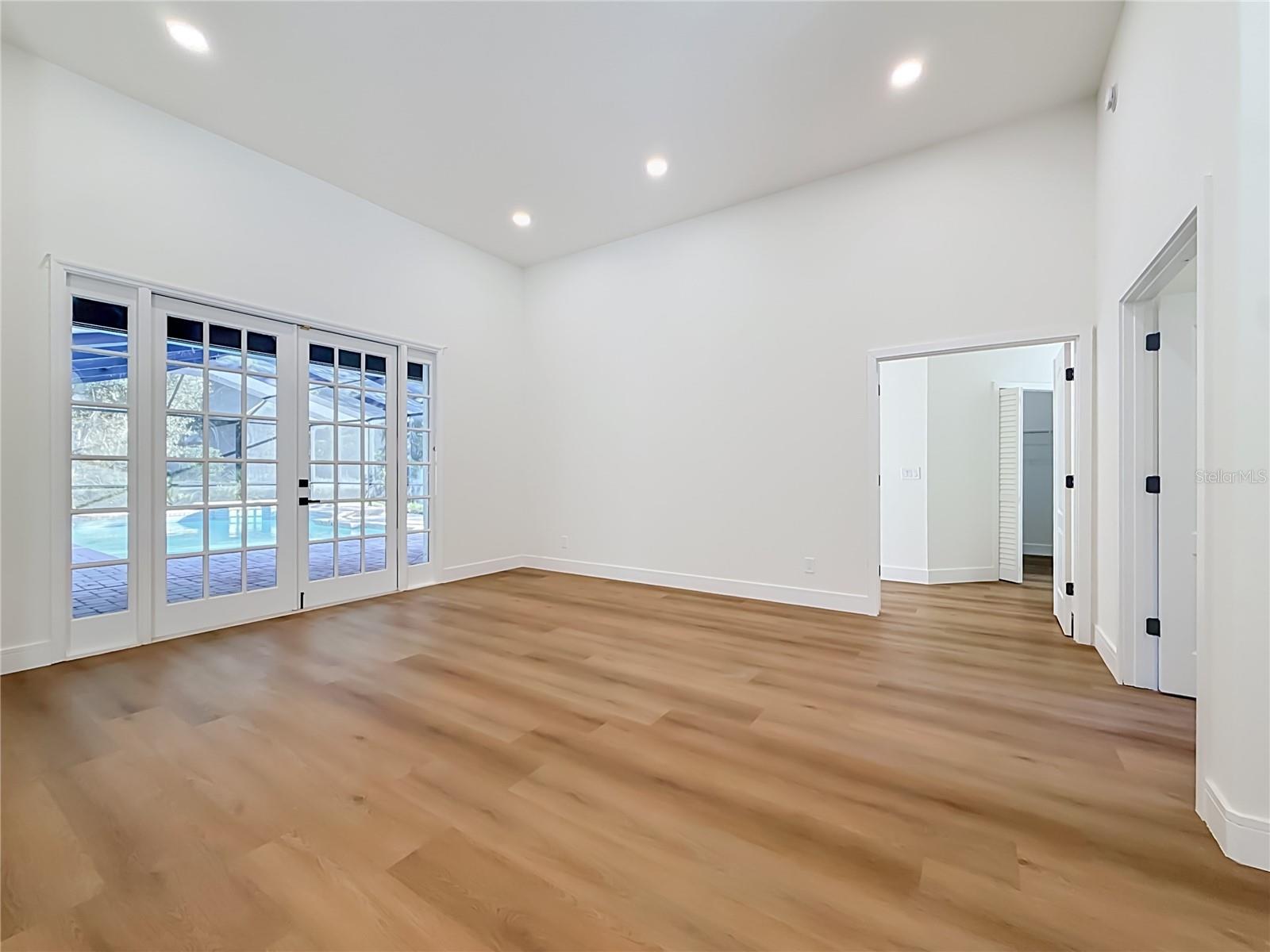 7210 WAREHAM DR — photo 13