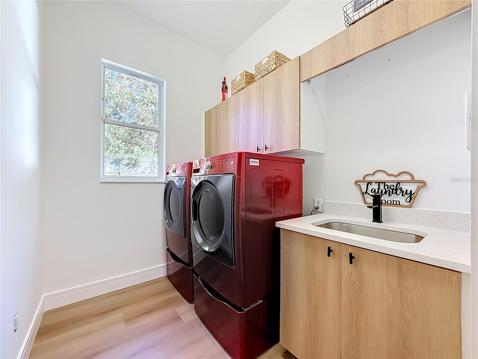 7210 WAREHAM DR — photo 70