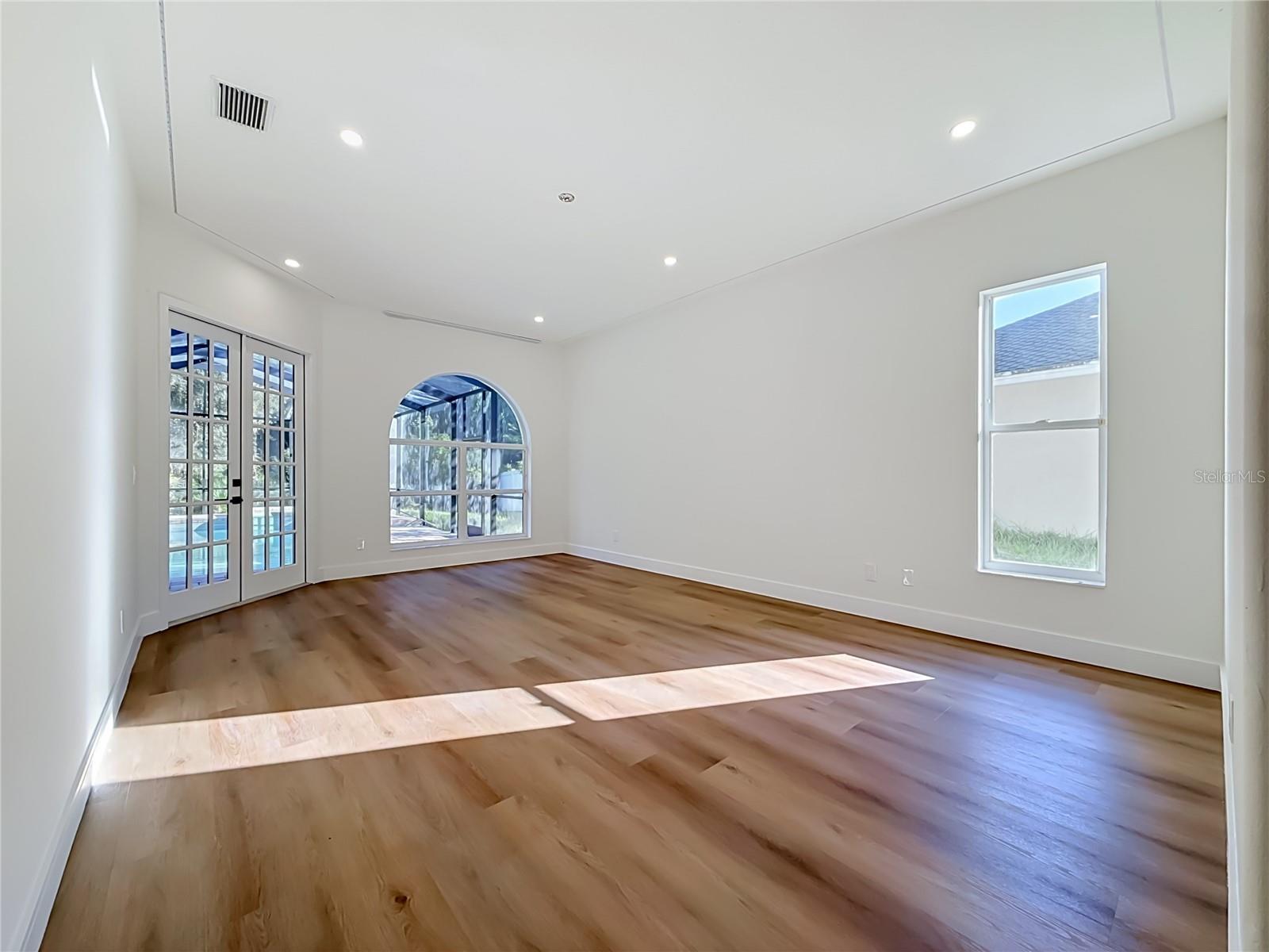 7210 WAREHAM DR — photo 39