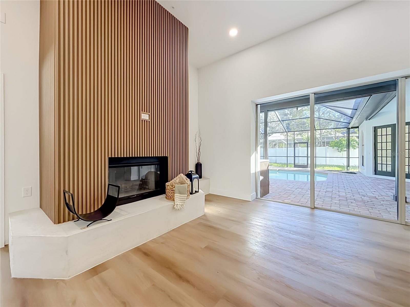 7210 WAREHAM DR — photo 28