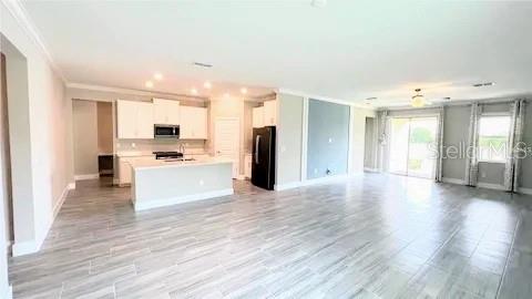 9758 CAMPANULA CT — photo 10