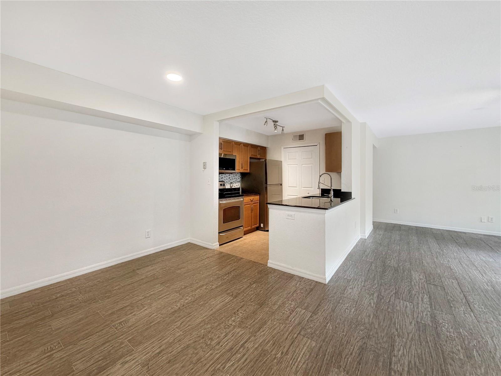 3305 HAVILAND CT #101 — photo 11