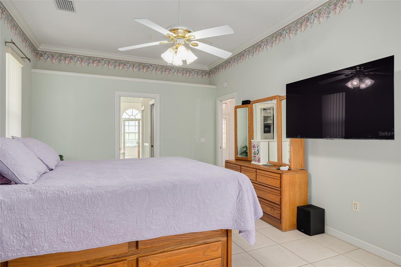 1555 SUNRAY DR — photo 28